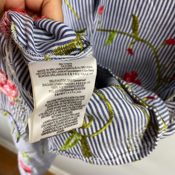 BCBGeneration Striped Floral Mock Neck Top Size S - Picture 7 of 7